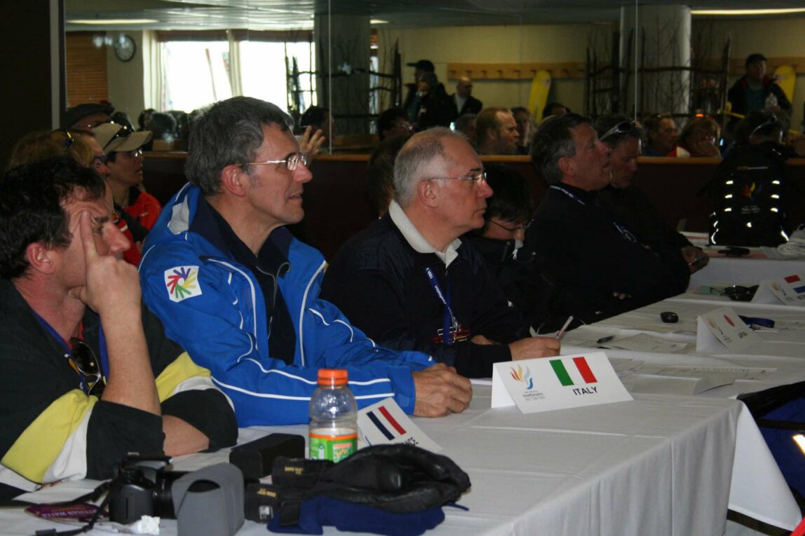 03 FEBBRAIO 2007 – ALLENAMENTO SNOWBOARD E RIUNIONE TECNICA